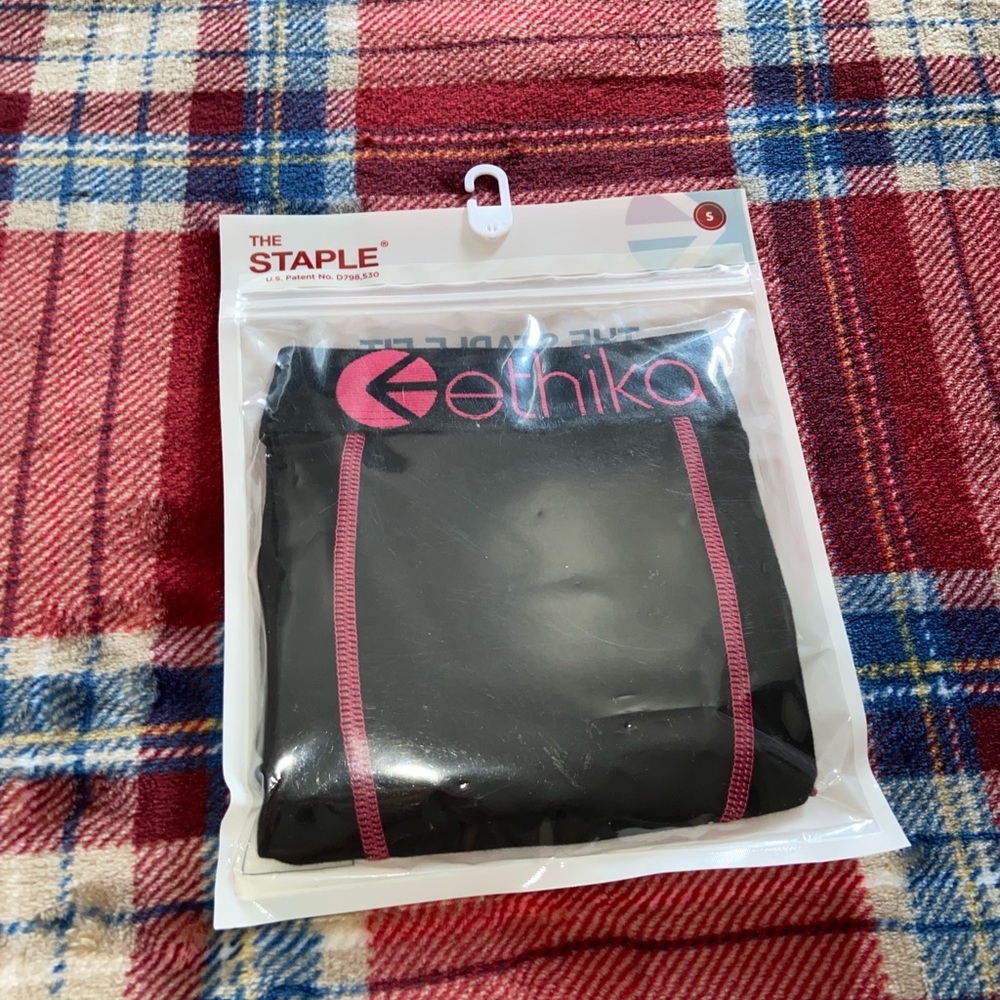 Ethika size S 10/10 condition never used